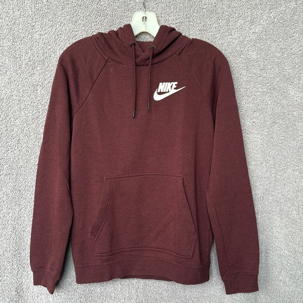 Women’s Nike Essentials Hoodie